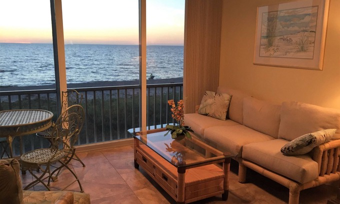 Siesta Key Condo | Gorgeous 2 Bedroom Gulf/Beach Front Condo, Water Views from every room!