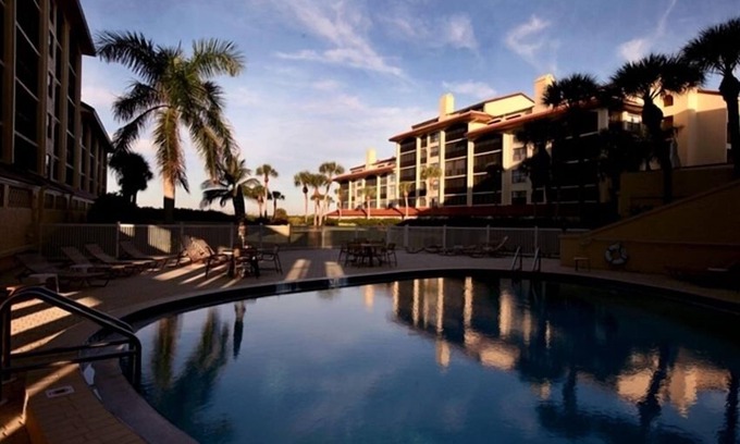 Siesta Key Condo | Gorgeous 2BR Siesta Key Gulf Front Beach Condo.