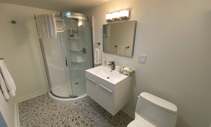 Ithaca House | Gorgeous 4-bedroom Lake House Just Minutes from Cornell University
