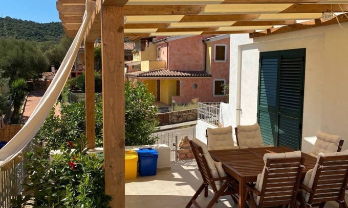 Schifoni Villa | Gorgeous apartment in villa, Budoni Sardinia