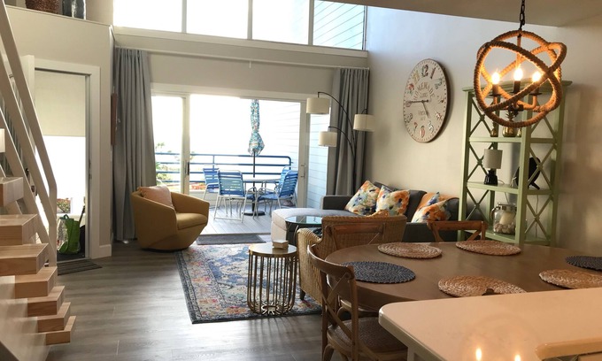 Englewood Condo | Gorgeous beachfront condo at Englewood Beach on Manasota Key