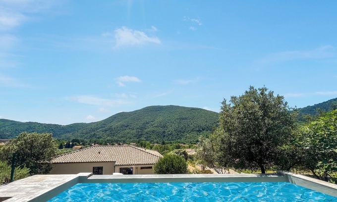 Saint-Florent-sur-Auzonnet House | Gorgeous home in St-Florent-sur-Auzonne