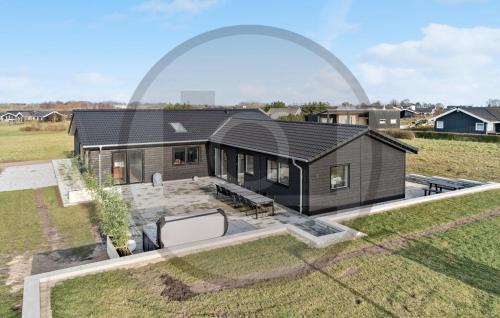 Aalbaek House | Gorgeous Home In Ålbæk With Wifi