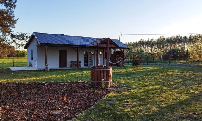 Czerniewice House | Gorgeous home in Czerniewice with WiFi