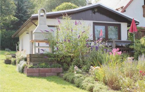 Geratal House | Gorgeous Home In Geratal With Kitchen