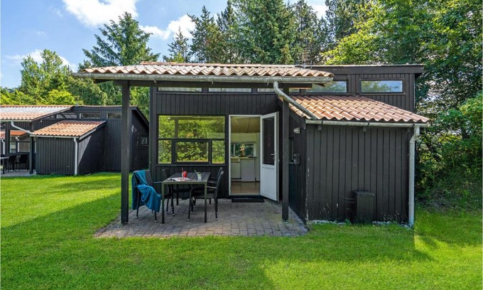 Hampen House | Gorgeous Home In Hampen With Wifi