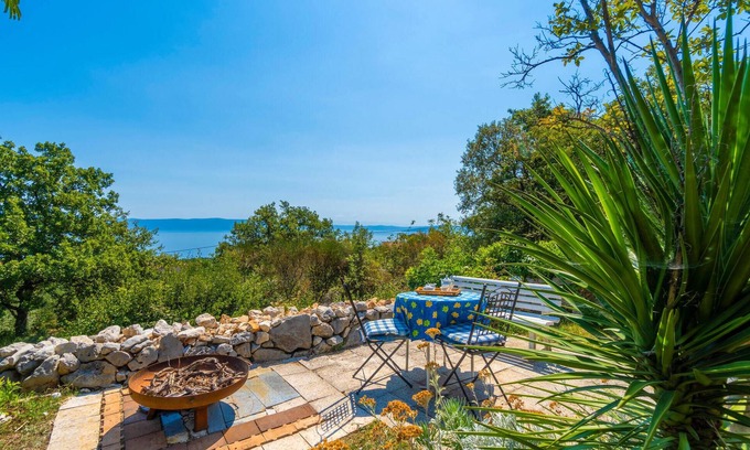 Drenje House | Gorgeous home in Labin with WiFi