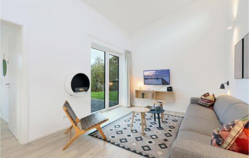 Lembruch House | Gorgeous Home In Lembruchdümmer See