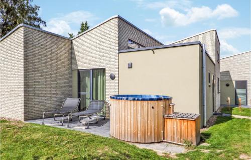 Lembruch House | Gorgeous Home In Lembruchdümmer See
