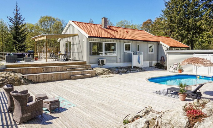 Tysvaer House | Gorgeous home in Førresfjorden