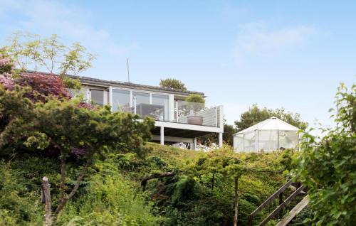 Olsted House | Gorgeous Home In Ølsted With Kitchen