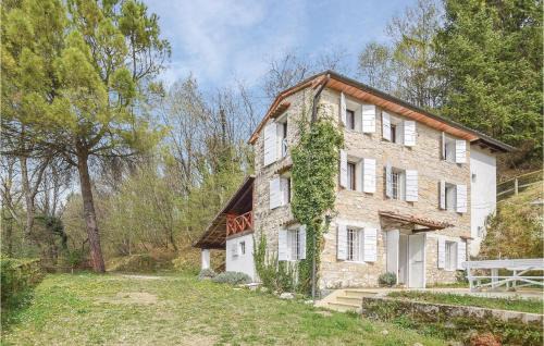 Tarzo House | Gorgeous Home In Tarzo With Sauna
