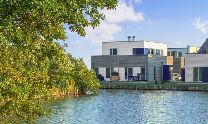 Tossens House | Gorgeous home in Tossens with sauna