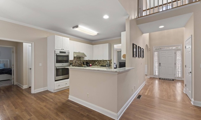 Milton House | Gorgeous Home plus full basement apartment close to Avalon/Downtown Alpharetta