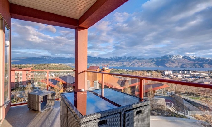 Central Okanagan Condo | Gorgeous Lake and Mountain Views