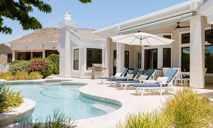 Arrowhead Ranch House | Gorgeous Lakefront Home with Infinity Pool & Hot Tub, Sleeps Up to 12