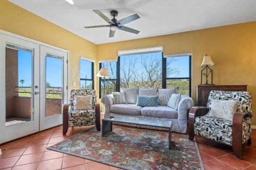 Tucson House | Gorgeous Mountain and City Views, Pools, and Hot Tubs