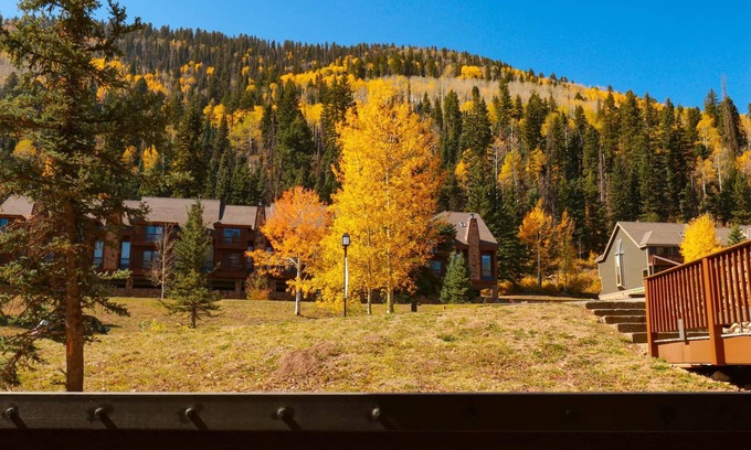 Purgatory Condo | Gorgeous Mountain Condo Near Purgatory Ski Resort