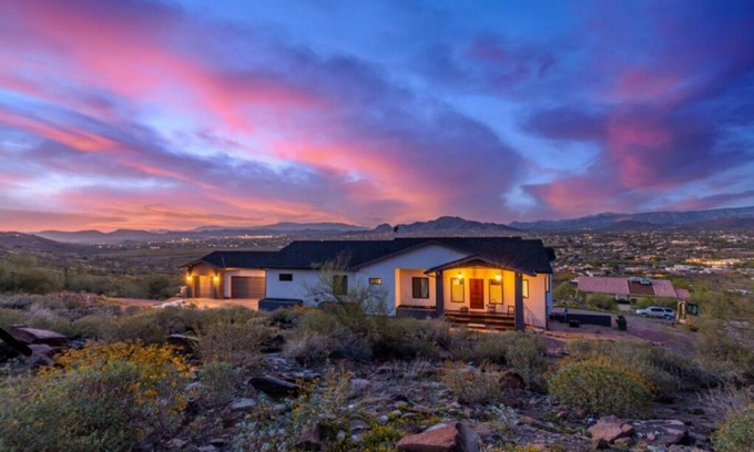 Anthem House | Gorgeous mountaintop home in North Phoenix! Beautiful views, peaceful community