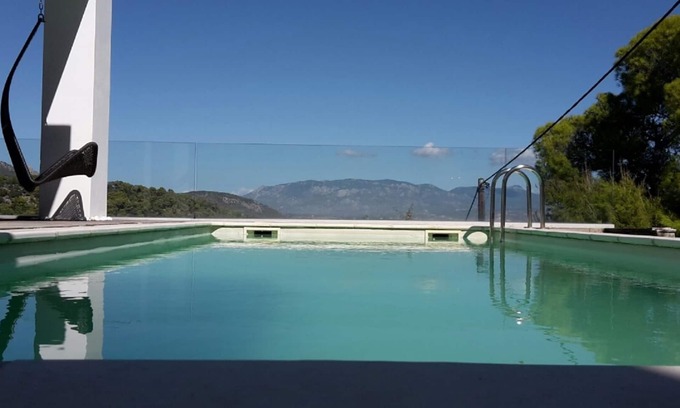 Katakali Villa | Gorgeous pool villa with stunning View