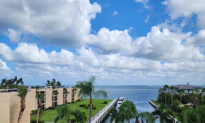 Sarasota Condo | Gorgeous Remodeled 2 Bedroom Longboat Key Condo with Stunning Bay Views!