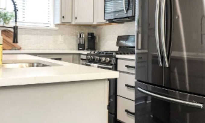 Madison Heights House | Gorgeous renovated 4-bedroom