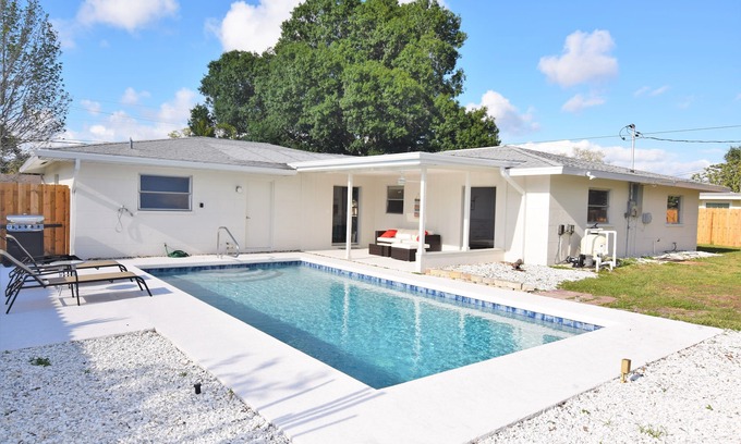 Southgate House | Gorgeous renovation with pool, minutes from beach