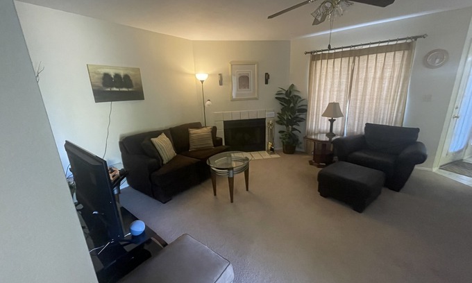 Alta Mesa Community Association Condo | Gorgeous three-bedroom, fully furnished condo with pool, spa, laundry