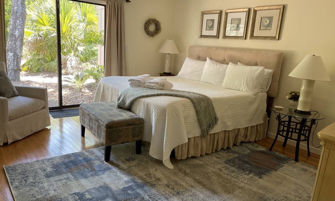 Palmetto Dunes Villa | Gorgeous Villa! Private Oceanfront Resort. Free Bikes, Beach Gear, Grill, Pools