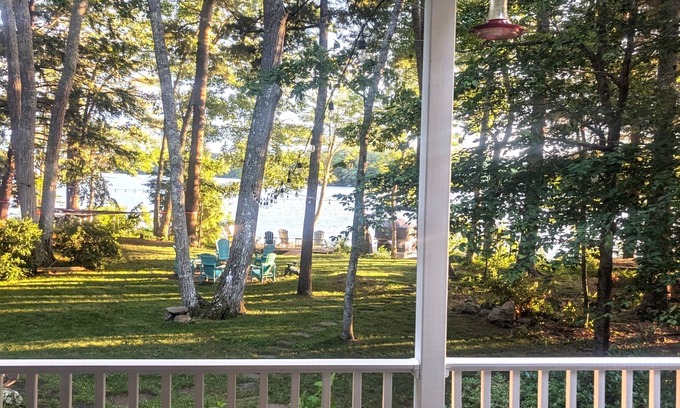 Nobleboro House | Gorgeous Waterfront& Yard on Damariscotta Lake with an Amazing Home