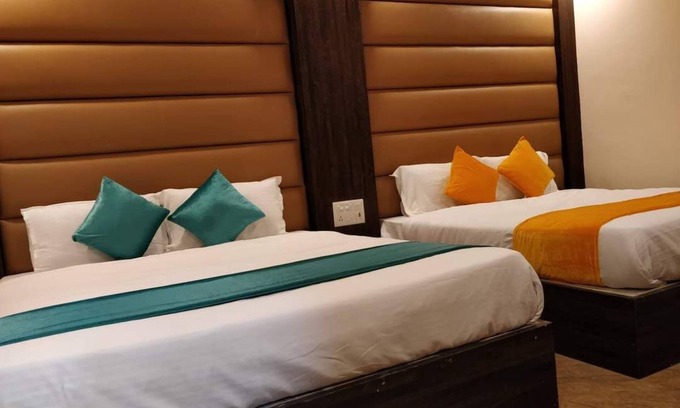 Charbagh Hotel | Goroomgo Alfa Lucknow