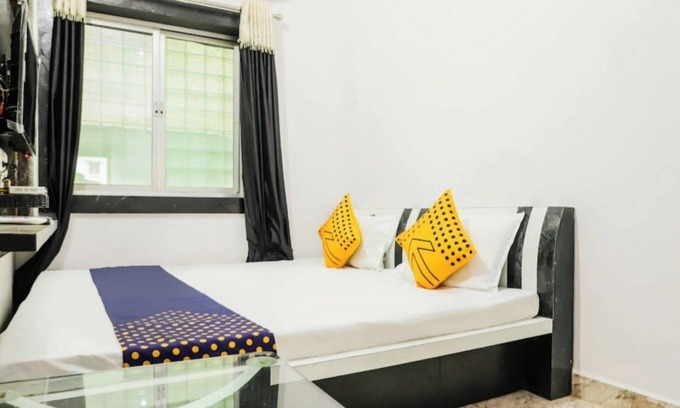 Betul Hotel | Goroomgo Hotel SONI Madhya Pradesh