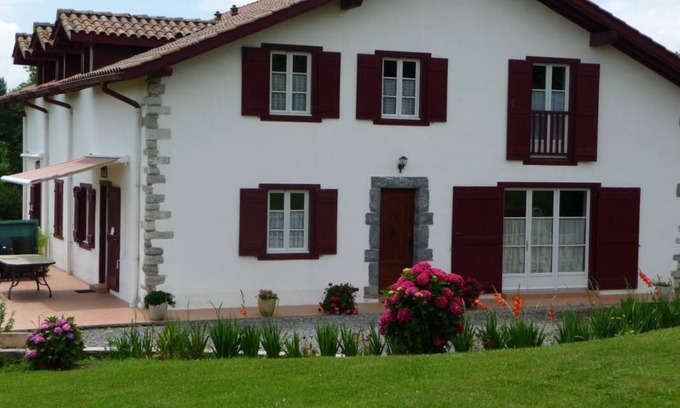 Arbonne House | Gorpulania - Arbonne