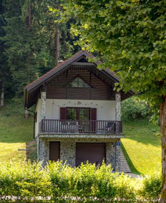 Presika Ski Chalet | Gorska bajka - Smreka, kuća za odmor i wellness