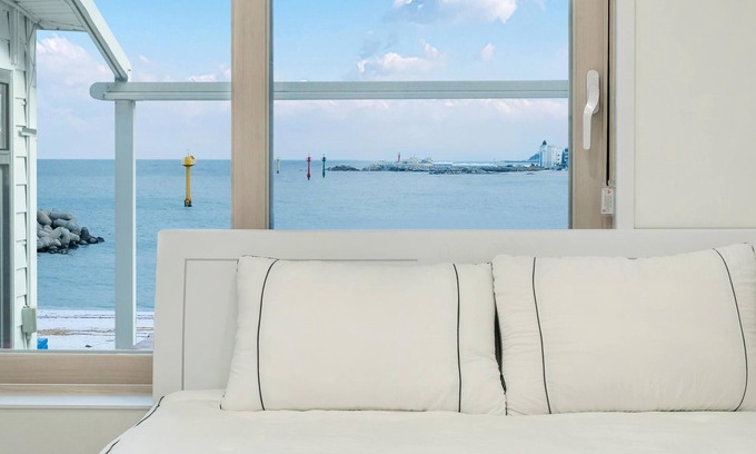 Toseong House | Goseong Badasga per Osyeonbyu Pension