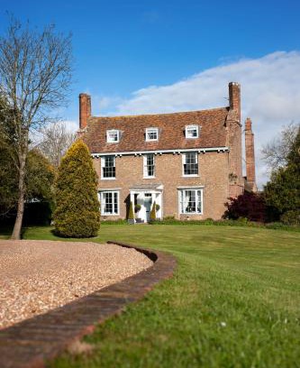 Sandwich Bed & Breakfast | Goss Hall