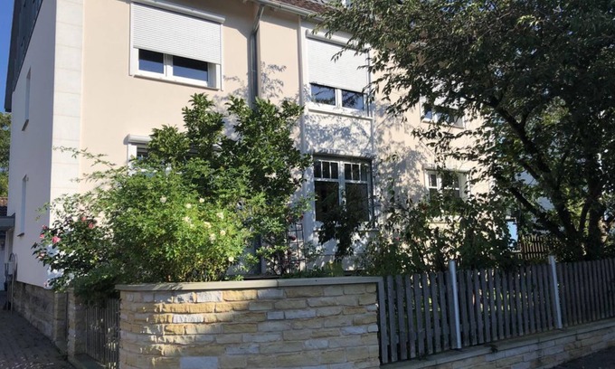 Bad Nenndorf Apartment | Grüne Oase - Green Oasis vacation apartment