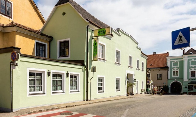 Mautern an der Donau Bed & Breakfast | Grüner Baum Wachau - Retro Frühstückspension