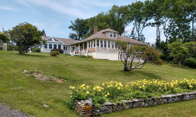 Mid-Coast and Islands Cottage | Grace's Place, a Real Maine Cottage