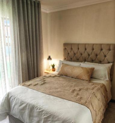 Bloemfontein Apartment | Grace209 Bains Lodge