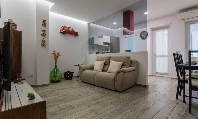 Santa Rita Apartment | Graglia Modern Apartment by Wonderful Italy