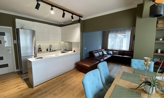Varna City Centre Apartment | Gran Capital Maritima Varna