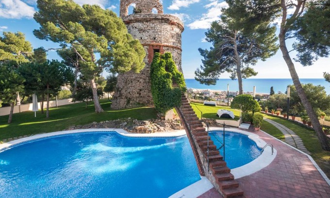 Castelldefels Hotel | Gran Hotel Rey Don Jaime