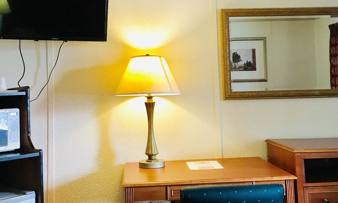 Kalkaska Hotel | Granada Inn Motel