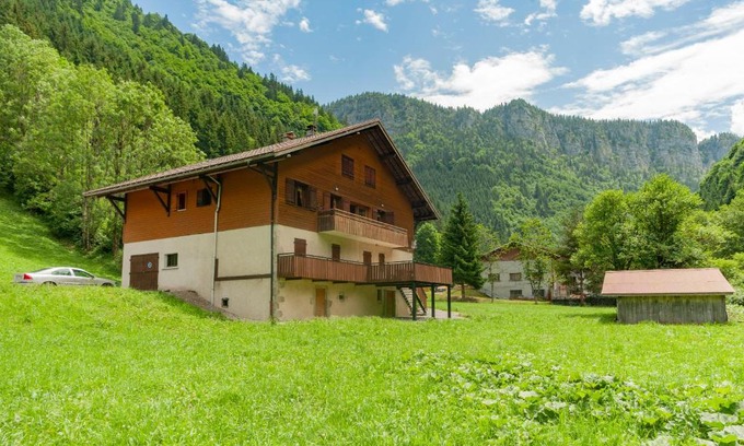 Entremont Apartment | Grand appartement proche Gd Bornand