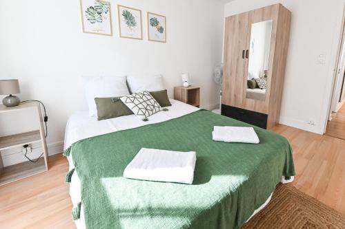Tarbes Apartment | Grand Appartement avec Balcon Hyper - Centre Tarbes