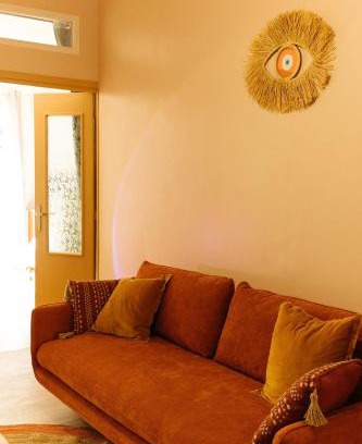 Toulon Apartment | Grand appartement climatisé entre Gare et Port