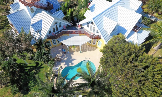 West Bay Bed & Breakfast | Grand Cayman's Award-Winning Shangri-La Bed & Breakfast-Quiet Bougainvillea Room