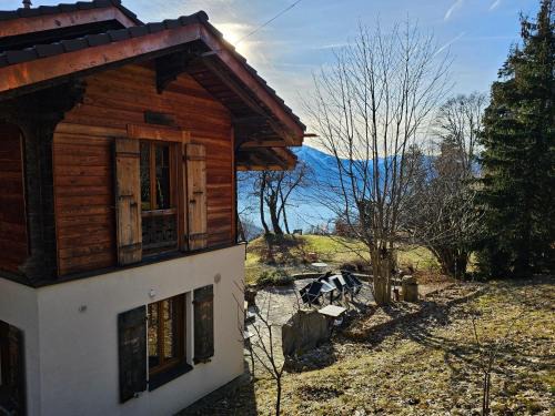 Barboleusaz Ski Chalet | Grand chalet rustique à Gryon, avec vue et cheminée