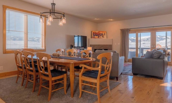 Grand Elk Ranch House | Grand Elk Mountain Retreat